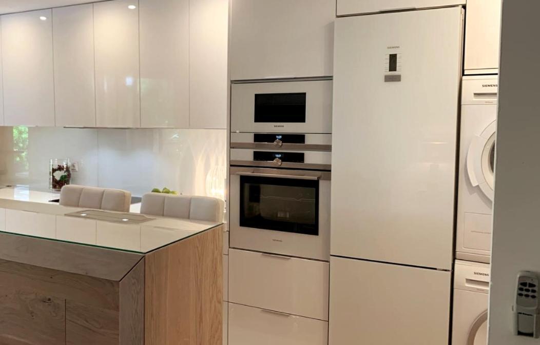 Marbella Playa Residencial Con Piscina Lejlighed Eksteriør billede