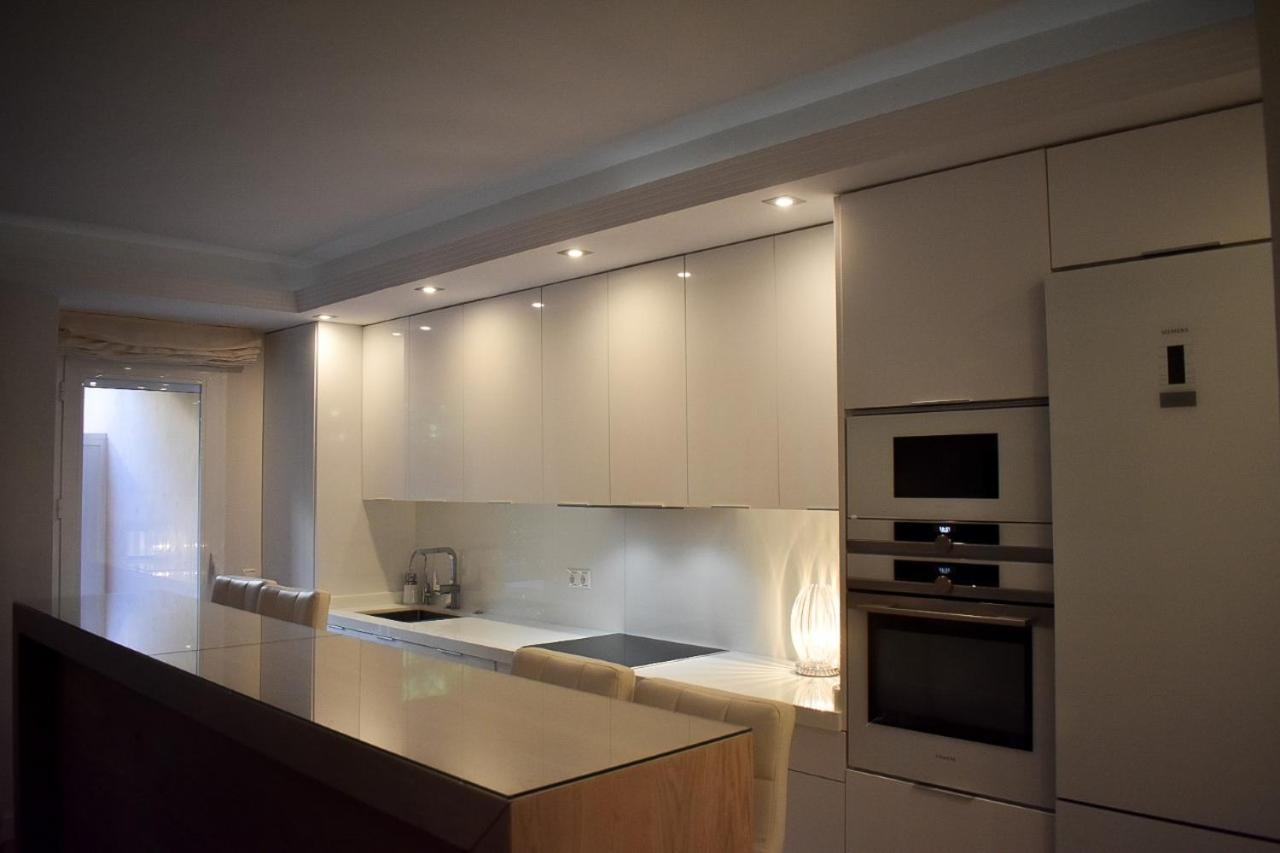 Marbella Playa Residencial Con Piscina Lejlighed Eksteriør billede