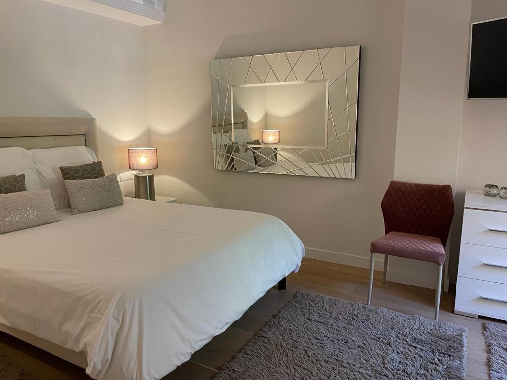 Marbella Playa Residencial Con Piscina Lejlighed Eksteriør billede