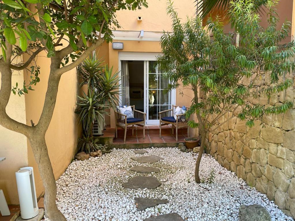 Marbella Playa Residencial Con Piscina Lejlighed Eksteriør billede