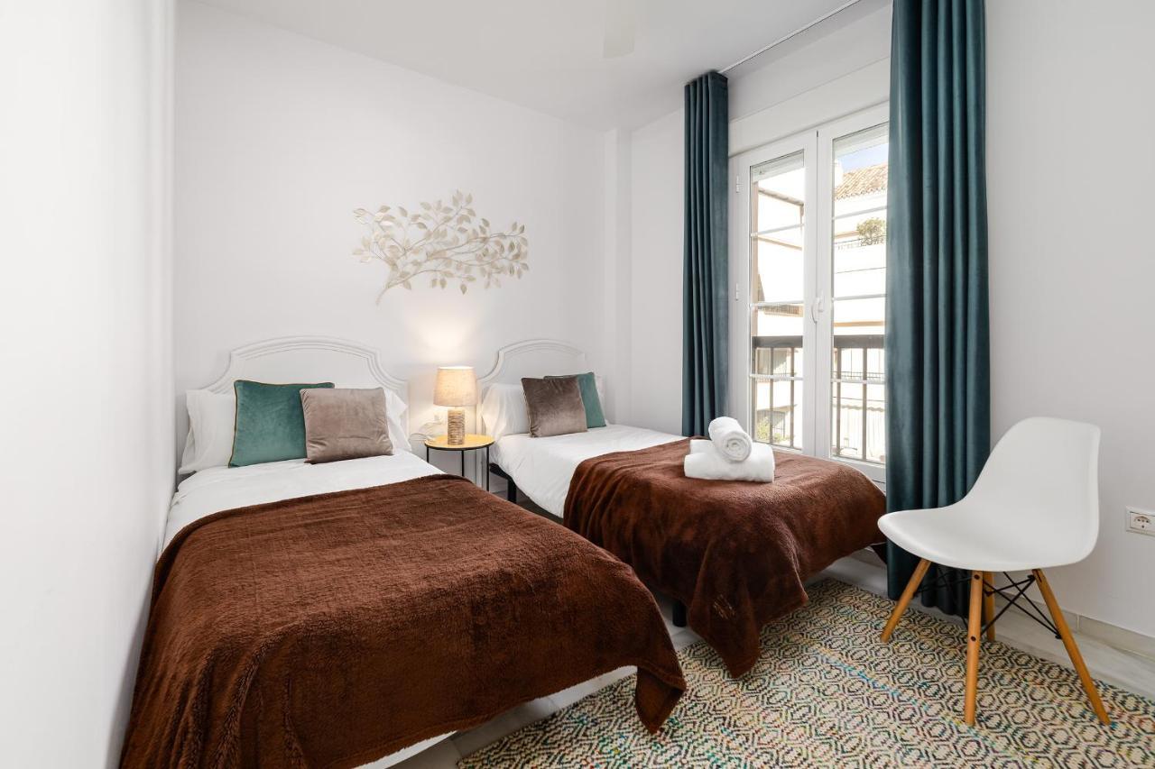Marbella Playa Residencial Con Piscina Lejlighed Eksteriør billede