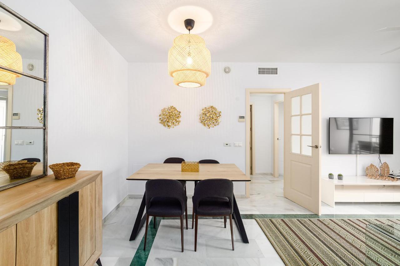 Marbella Playa Residencial Con Piscina Lejlighed Eksteriør billede